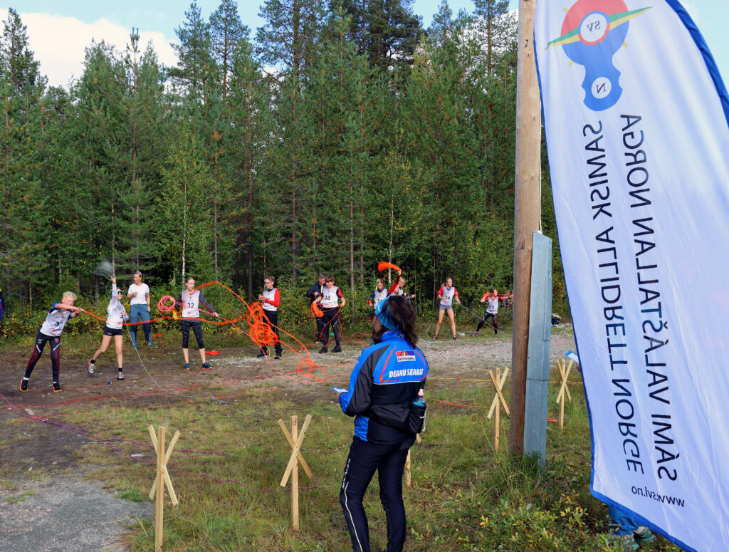 Guovllugilvu/Distriksmesterskap 2023, Boazovázzin/Reingjeter, Ylläs. Govven/foto Stig Valter Tovås